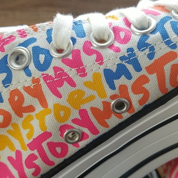 Converse BRAND New platform in the box no lid - Picture 9 of 16